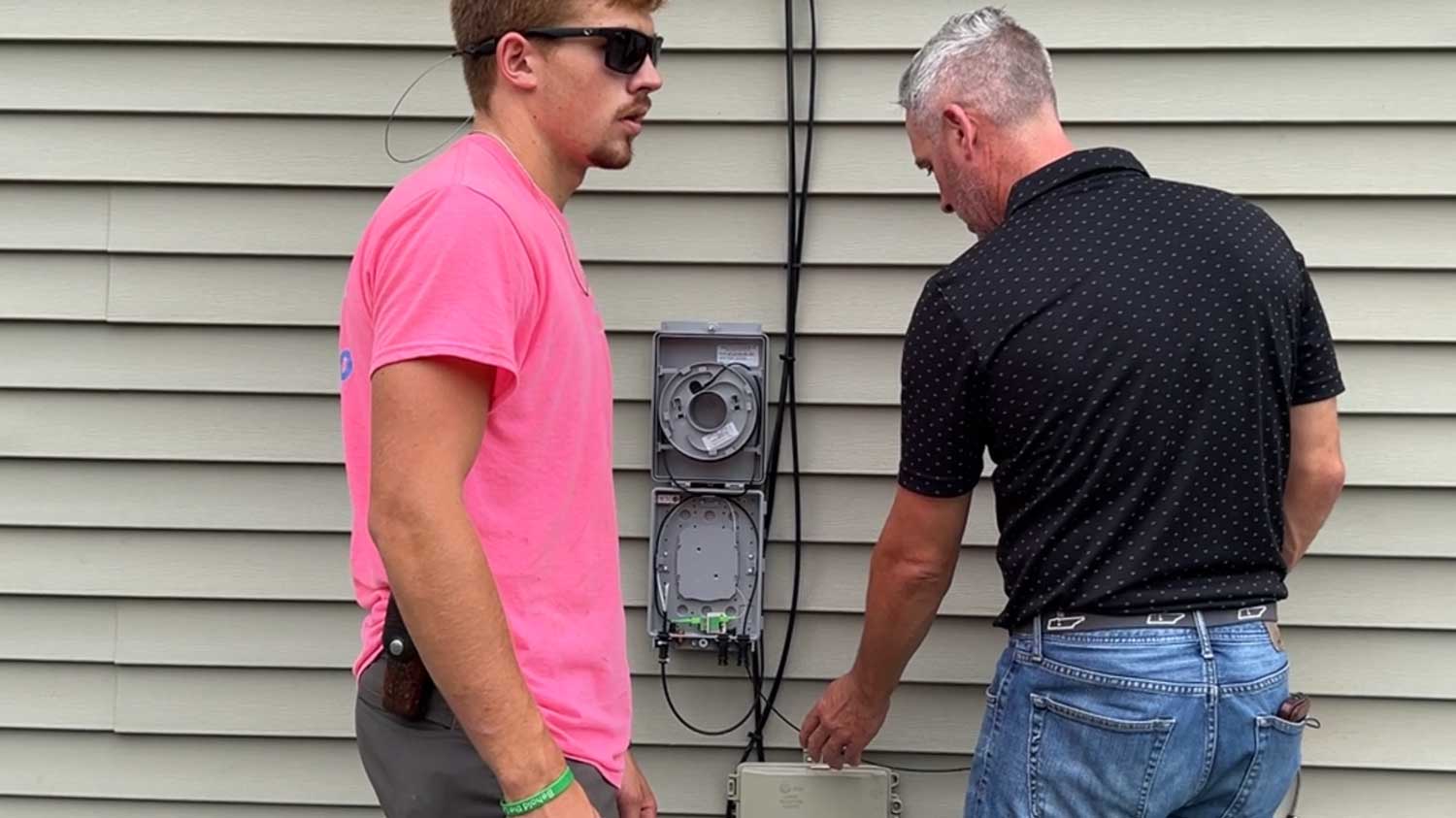 Rural Internet Solutions Built for the Last Mile – From Plan to Plug-In